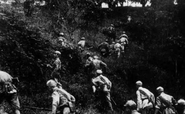 援朝老兵金珍彪,战场杀敌165人,获奖章三枚,回国