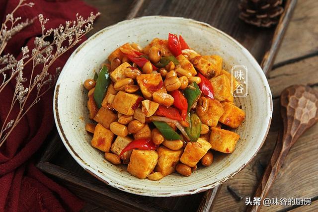 自从豆腐学会这样做，给肉也不换，再多的米饭都不够，实在太香了