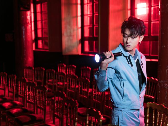 归国四子，为何扎根综艺？黄子韬，鹿晗逼不得已！其余：这是副业