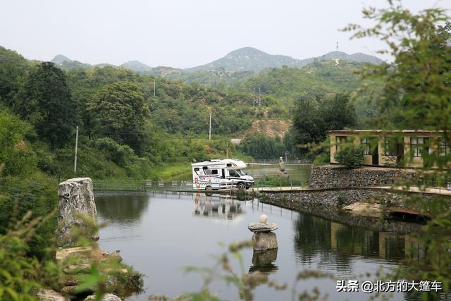 喝酒吃鸡为自己压压惊！走南闯北的老张竟然在石佛堂山顶迷路了