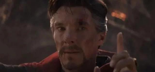 《复联4》周年，官方爆料钢铁侠是“被害”，奇