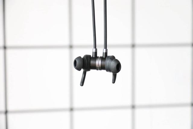 低延迟，玩游戏更畅快，南卡S2游戏耳机体验