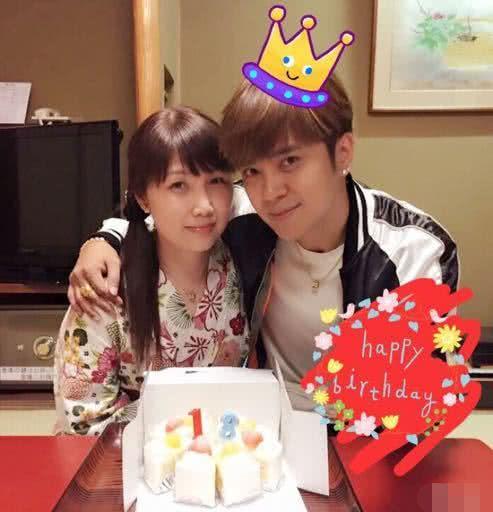 疑罗志祥化妆师回应不正当关系与小猪亲密照曝光，账号名有些暧昧