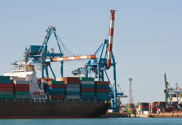 现实版“农夫与蛇”！再三耍赖不付电费，中方