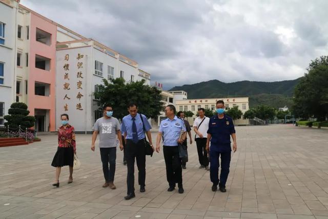 禄丰：给未成年人最好的司法守护