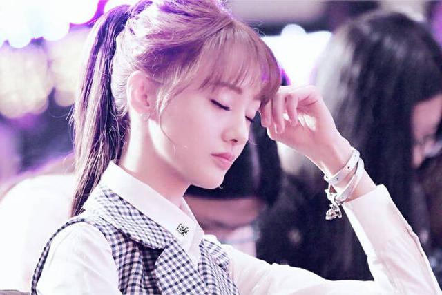 郑爽被骗两年！发文怒斥装修公司这套路太深，网友看到细节后怒了