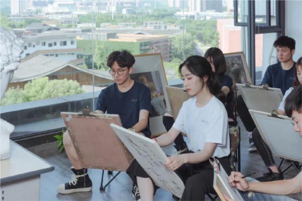 杭州老鹰画室启动金鹰计划，迎接你最伟大的历险