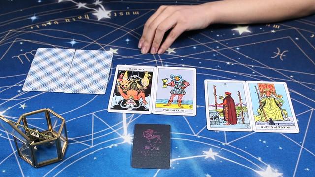 玛曼塔罗：狮子座11月爱情提示，一方被蝇头小利诱惑，得不偿失