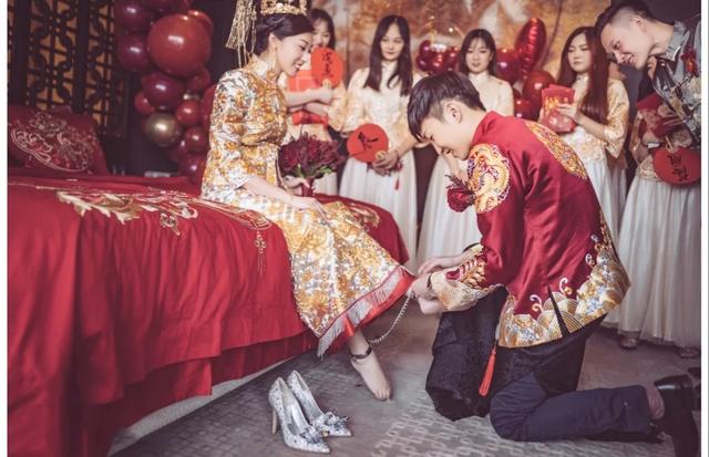 婚纱礼服如何搭配婚鞋？准新娘这样挑选婚鞋既百搭又不累脚