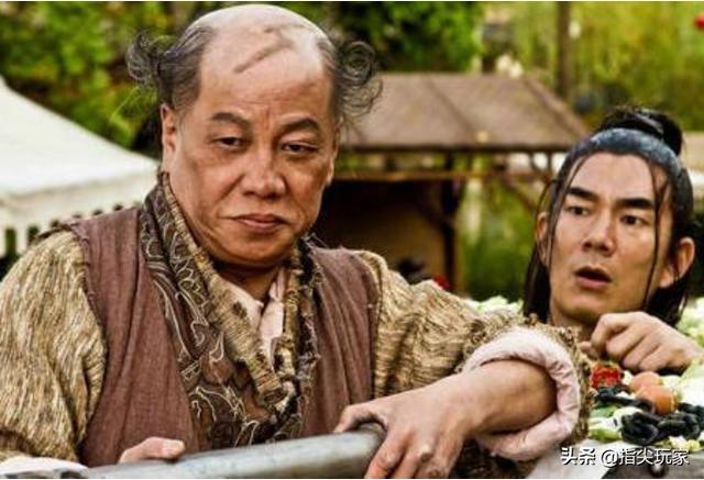 因一句话被“雪藏”20年，星爷帮他成功复出，走红后却反目成仇