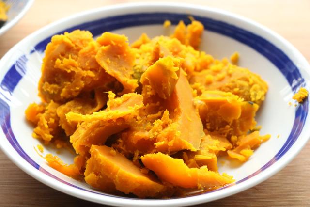 不用烤箱不用煎，低脂吃不胖的小甜点，好吃又好做，夏天最适合了