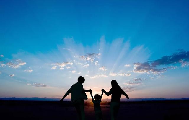 危险的“14岁男孩女孩现象”！你再忙也要看两遍！-兜得慧