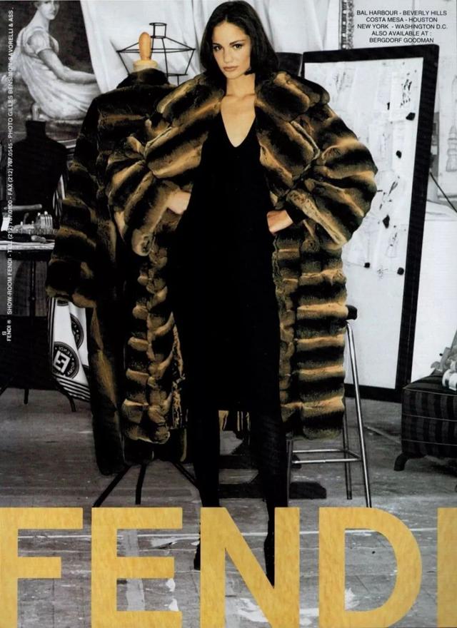 FENDI 从靠皮草起家到放弃皮草市场，如今靠跟随潮流又红了一波