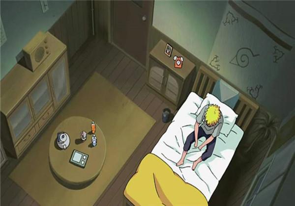 鸣人结婚之前,始终住在一个破旧的小房子里.