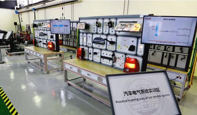 车拉夫助力埃及鲁班工坊,为一带一路国家汽车教育保驾护航 车拉夫助力埃及鲁班工坊,为一带一路国家汽车教育保驾护航