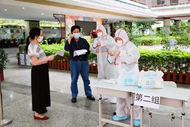 复学在即，深圳市中医肛肠医院为首批返校师生开展核酸采样