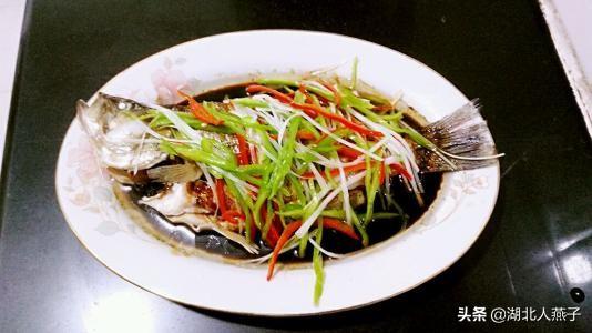 什么鱼适合清蒸？掌握这2点做出鲜嫩美味可口的清蒸鱼