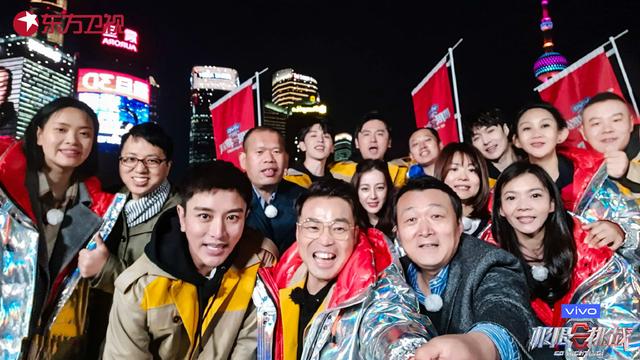 《极挑6》邓伦遭整蛊，艺兴变智商担当，雷佳音贾乃亮成最大笑点