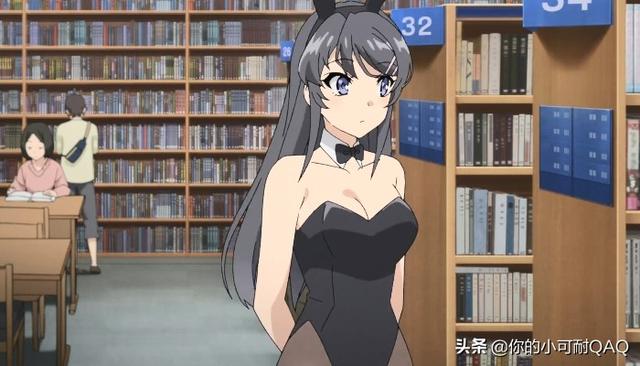 "披麻衣","披麻蒙灰"都表示1.哀