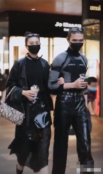 中国同性情侣街拍推特爆红！外国网友被中国小哥帅到尖叫