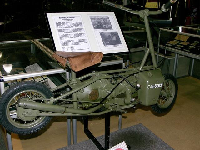 二战期间 英国的伞兵折叠摩托车