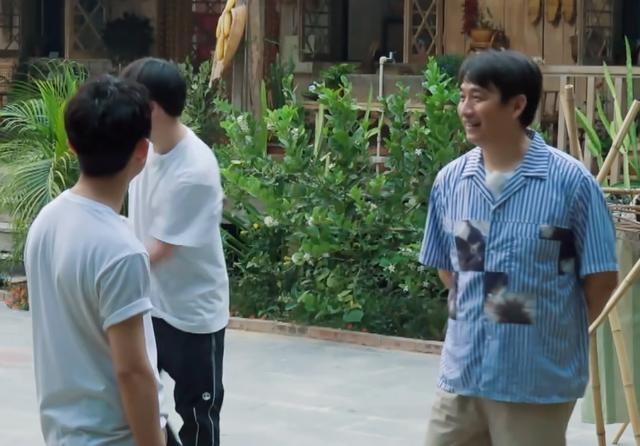 黄磊在综艺里表现是不妥，但不至于人品出问题