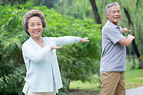 "一辈子不生娃，老了是什么感觉？"3位60岁丁克人说出真心话