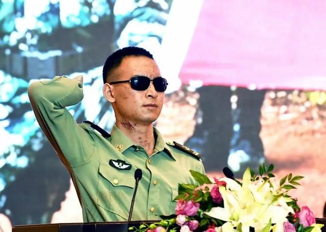 全网首发！主播杜富国亲口讲述，你不知道的扫雷故事
