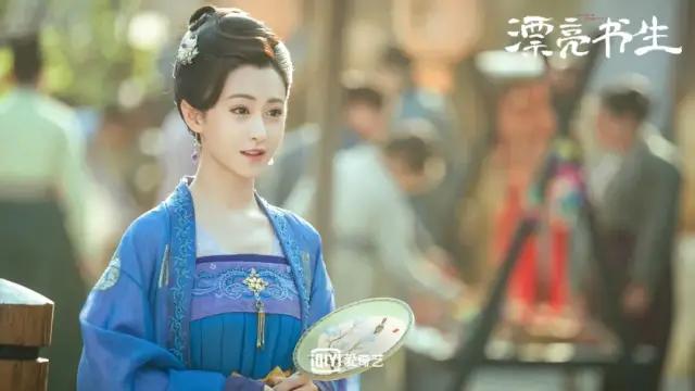 太扯了，鞠婧祎这也叫女扮男装？
