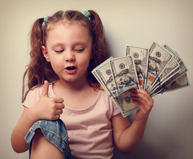 孩子没有金钱概念？家长了解这4点，做好孩子的“财商教育”