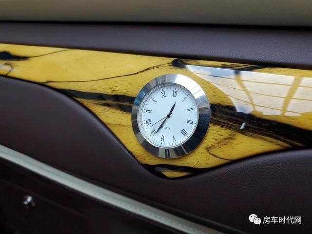 福客特逸途巴洛克版 | 看一看这欧洲艺术风格 一车两用的商旅车