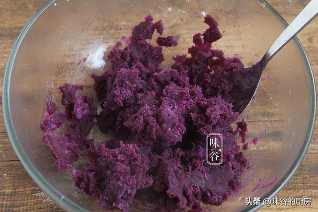 入秋了，此碱性食物我家必食，做成糕点蒸着吃，香甜软糯，真解馋