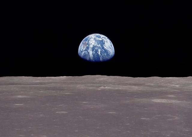 美俄科学家为什么要想炸掉月球，地球才会安全，他们发现了什么？