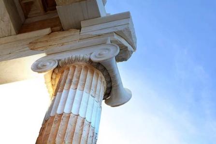 多利克柱式、爱奥尼亚柱式、科林斯柱式的异同