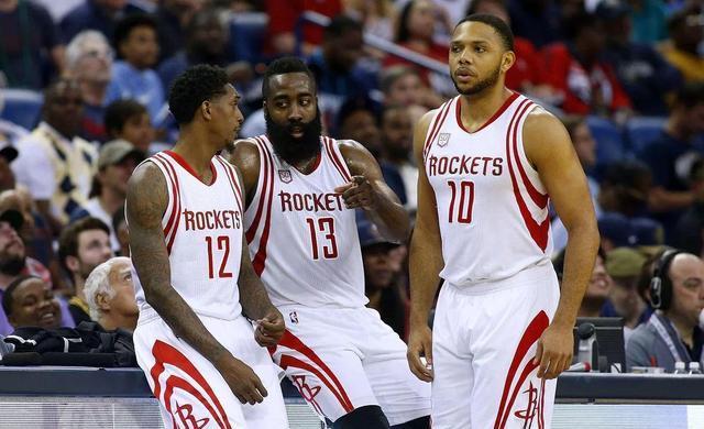 70+26+15！ 五星一波流打崩火箭，哈登眼眶含淚，泰倫盧快來拯救他