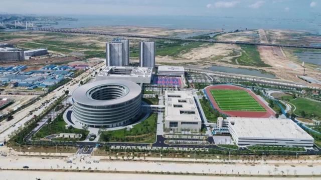 五大科技公司大厦比拼，你想pick哪一个？|《ARWEEKLY》193期
