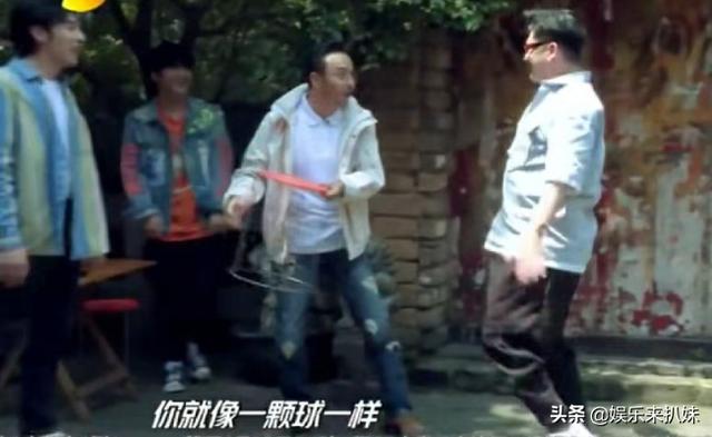 疫情时钱枫除了家里种菜，还背着我们干了这件