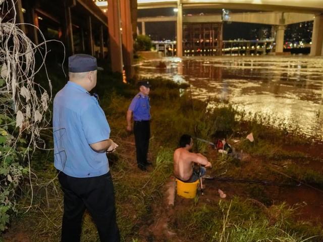 重庆|保护长江流域 做个合格的“蓑笠翁”