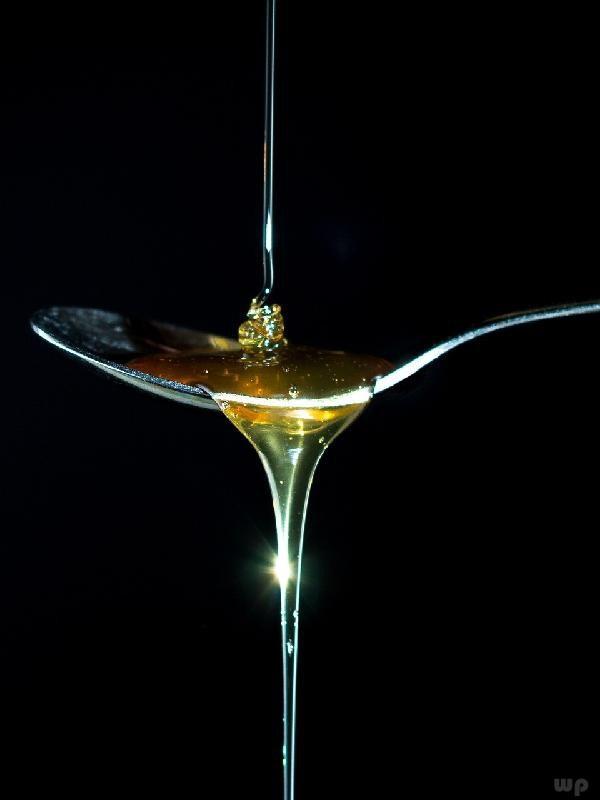 蜂蜜水什么时候喝效果最佳(喝蜂蜜水的4大禁忌)