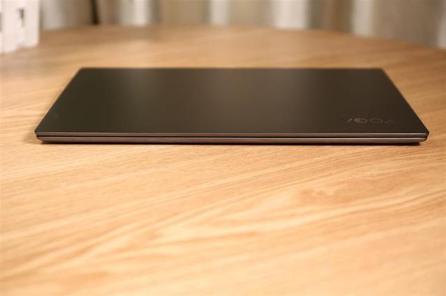 极致轻薄！联想YOGA S730笔记本评测：最新八代酷睿i7