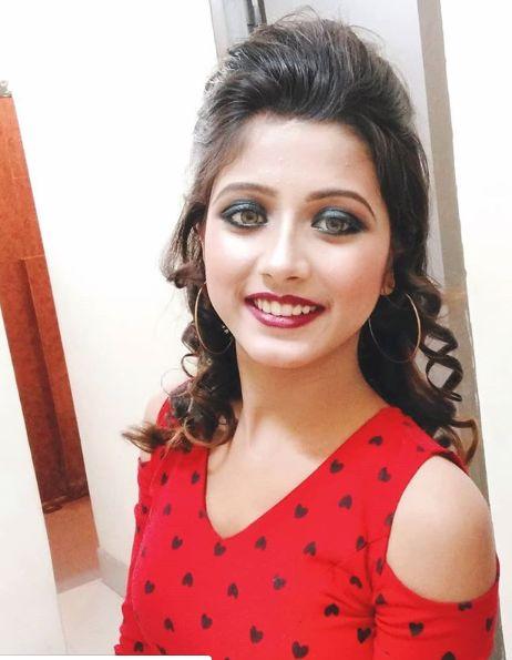 一夜刷屏的印度小姐姐靠什么爆红网络印度