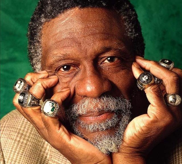 比尔99拉塞尔,生于路易斯安那州门罗市,美国著名篮球运动员,被认为