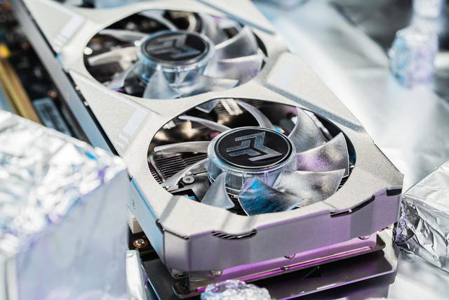 影驰金属大师给你颜色，多款产品焕新发布