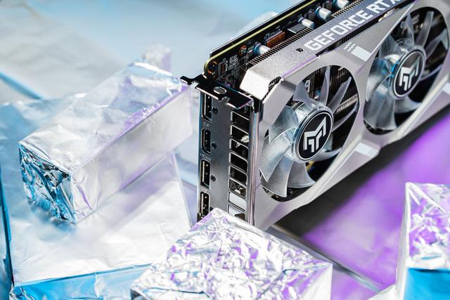 影驰金属大师给你颜色，多款产品焕新发布