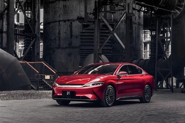 对比海外太良心！比亚迪汉EV预售23万起：能跑605公里