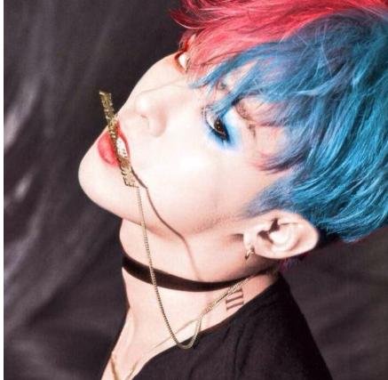 权志龙疑曝光恋情？女友是知名高级脸，看起来