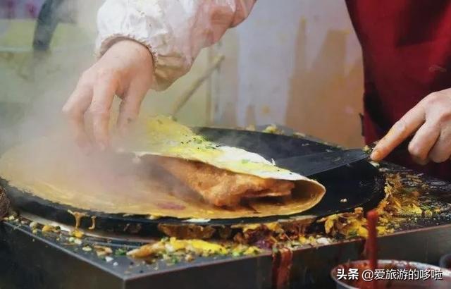 爱旅游的哆啦 深夜看美食综艺挑战自己，12种爆款美食馋得人疯掉