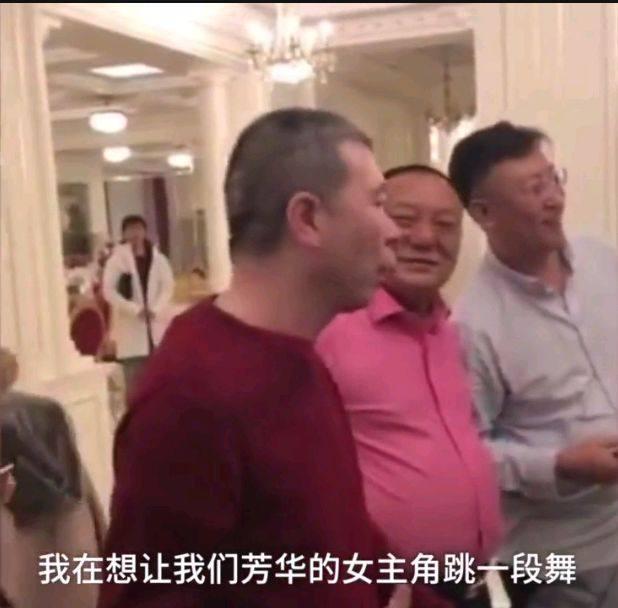 2018年，被冯小刚逼赤脚跳舞、陈道明爆粗口的女孩，如今怎样了？