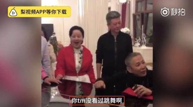 2018年，被冯小刚逼赤脚跳舞、陈道明爆粗口的女孩，如今怎样了？