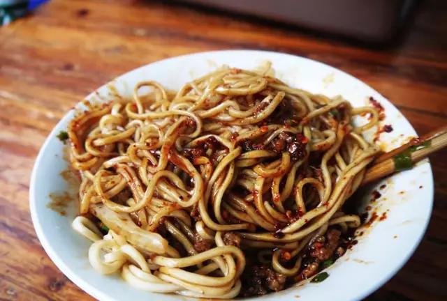 最全成都美食公交線路，來成都旅游人手一份